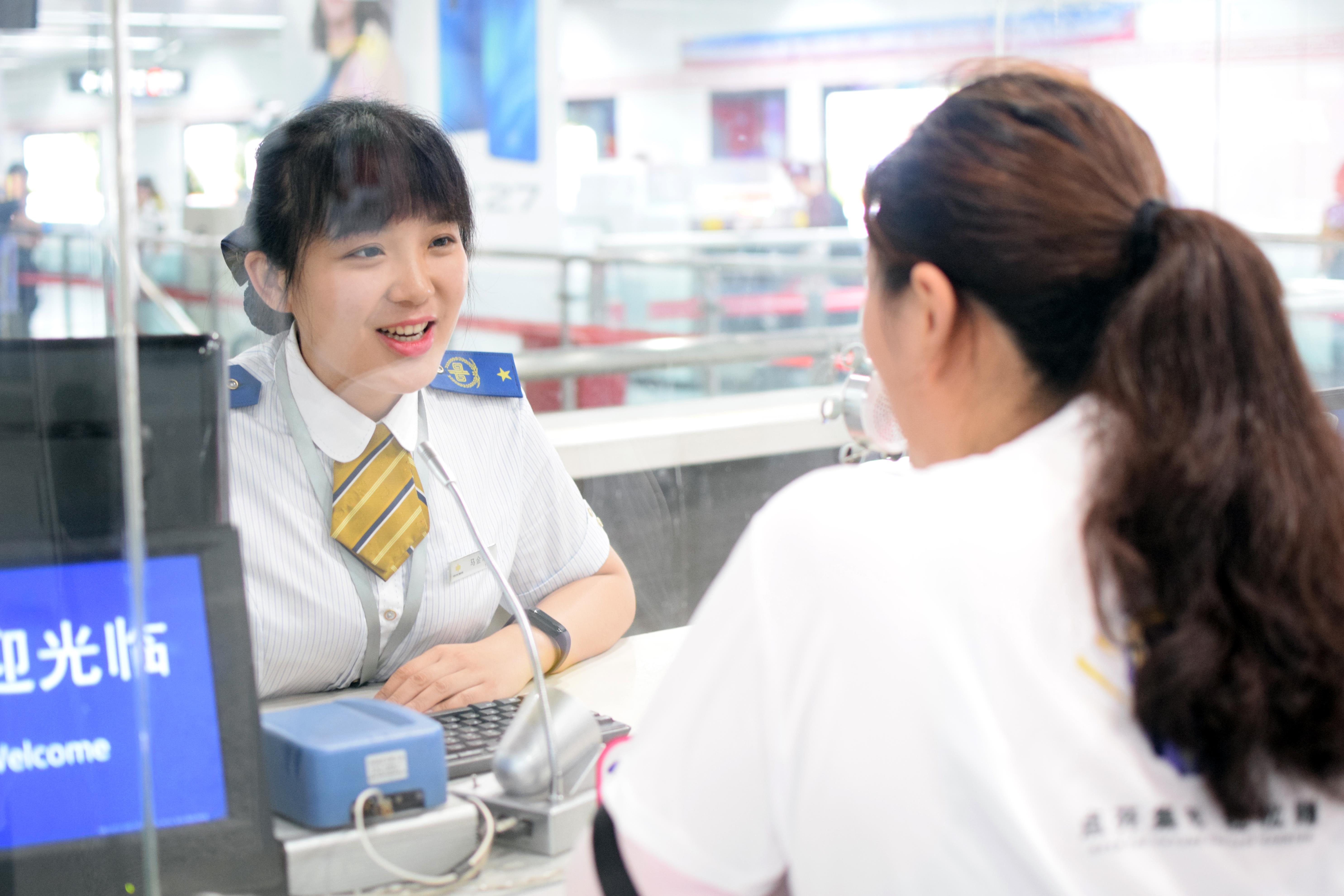 二七广场站马金擎-姚国正.jpg 二七广场站马金擎-姚国正.jpg